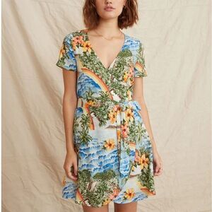 Marine Layer Frances Wrap Dress in Hawaiian Print